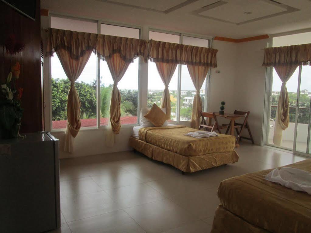 Hotel Dejavu Puerto Ayora  Buitenkant foto